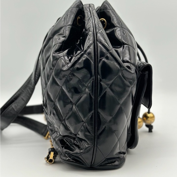 CHANEL VINTAGE PATENT LEATHER BACKPACK 24K GHW - Picture 13 of 16